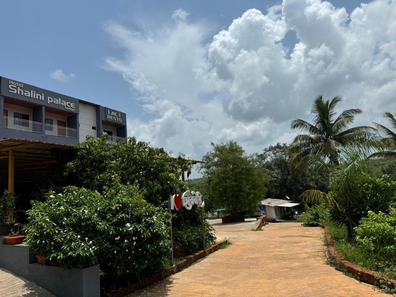 Hotel Shalini Palace Ратнагири Экстерьер фото